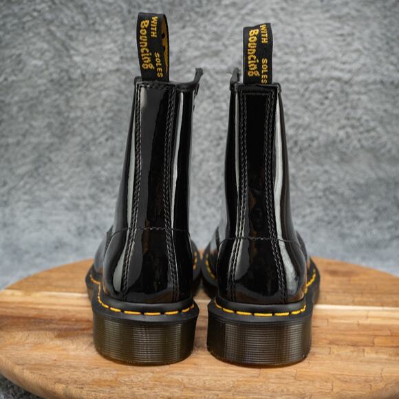 Dr Martens 11821 Combat Boots Women's Sz 6 Black Patent Leather NWOB - Picture 4 of 6